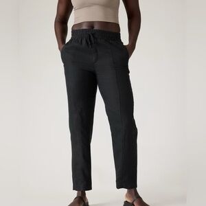Athleta Retreat Linen High Rise Ankle Pants in Black Size Large